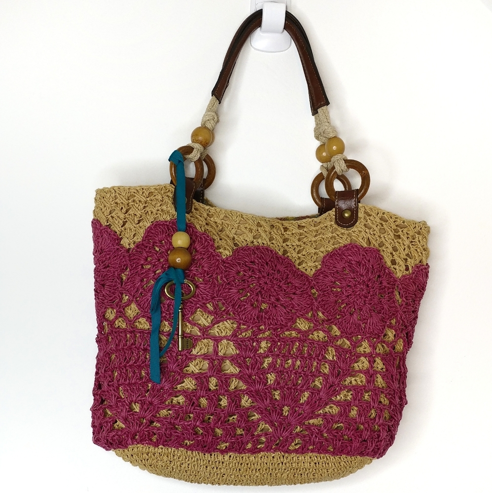 Fossil pink and tan straw purse